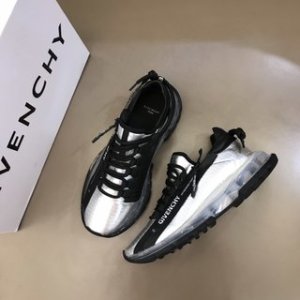 Givenchy Sneaker Spectre Low Runners with Zip