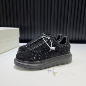 Alexander McQueen Sneaker Oversized Crystal
