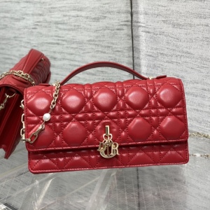 Miss Dior patent leather crossbody bag