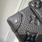 Replica Lv Steamer Wearable Wallet