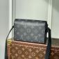 Replica LOUIS VUITTON Steamer Wearable Wallet Eclipse Monogram Eclipse