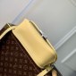 Replica Louis Vuitton EPI Womens Shoulder Bags