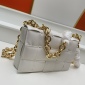 Replica Thick gold chain handbags, women's fashion bag, Fashion Chains Shoulder Bags, quilted gold chain bag