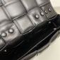 Replica Bottega Veneta Cassette Chain Crossbody Bag Padded Maxi Intrecciato Leather Black 1138207