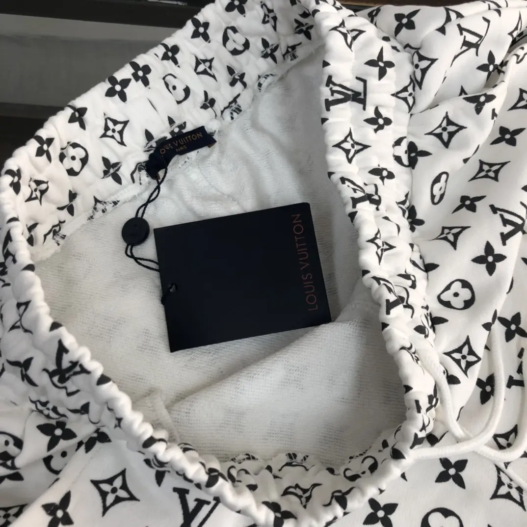 Louis Vuitton Monogram Shorts White Casual - Image 6