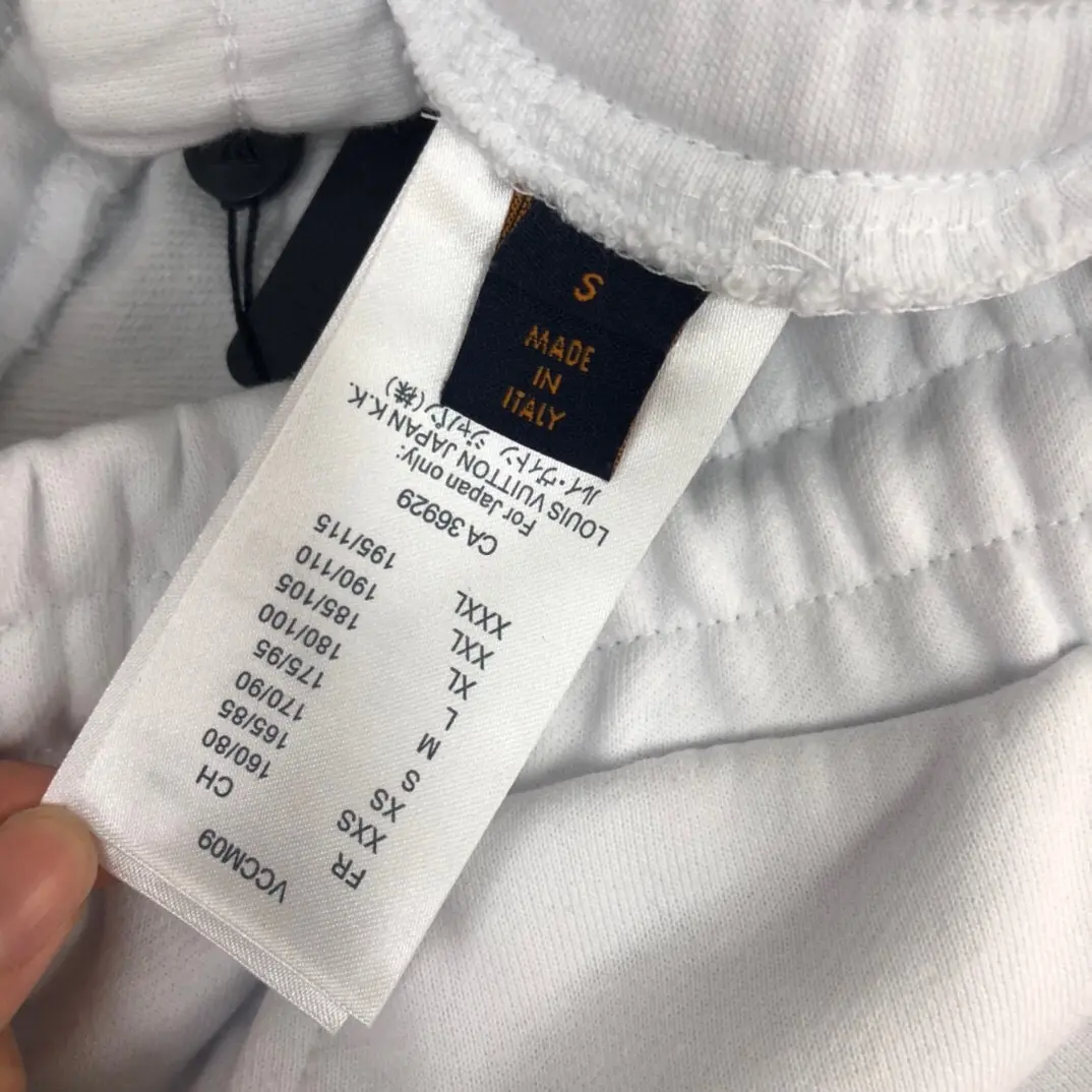 Louis Vuitton Summer Shorts White Bear Print - Image 7