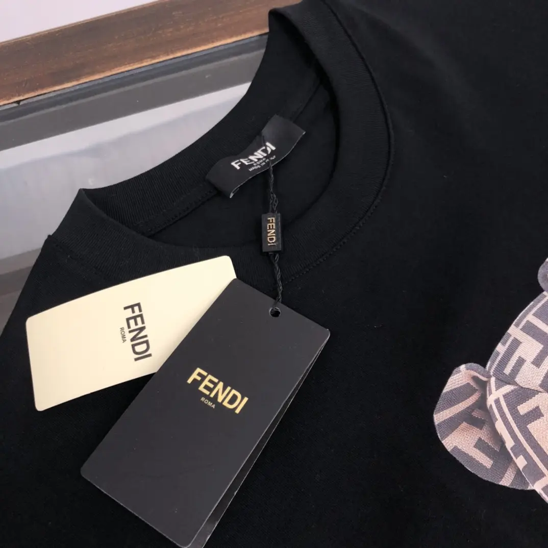 Fendi Bear Logo Black T-Shirt - Image 5