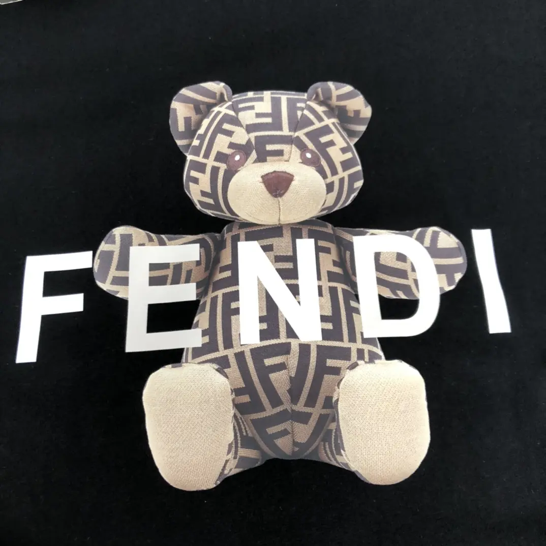 Fendi Bear Logo Black T-Shirt - Image 6