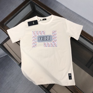 Shop Fendi Tshirt Men online 