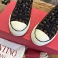 Replica Valentino Garavani Toile Iconographe Totaloop Low-top Sneaker