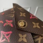 Replica LOUIS VUITTON Monogram Falling in Love Mobile Box