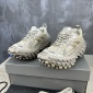 Replica Balenciaga Men's Bouncer Sneakers Worn-Out - Beige