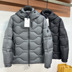 2023 Winter New Style Hooded Thicken Men's Warm White Down Jacket