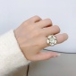 Replica Chanel letter double C camellia ring