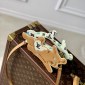 Replica Louis Vuitton mini Fox crossbody bag