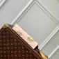 Replica Louis Vuitton Wearable wallet