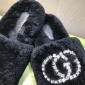 Replica GUCCI Diamond button wool slippers