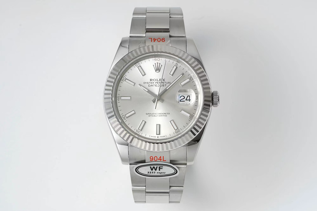 Super Clone Rolex Datejust 41mm Stainless Steel Watch - Silver Dial with Fluted Bezel