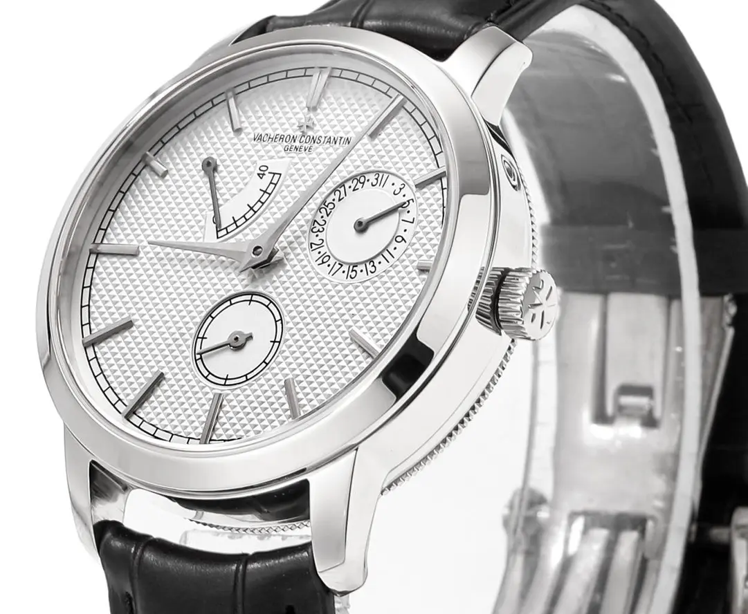 Vacheron Constantin Traditionnelle Mechanical Watch 83520/000R-9909   Silver Dial  Black Leather Strap  40mm Case  Power Reserve  Date  and Day Display - Image 3