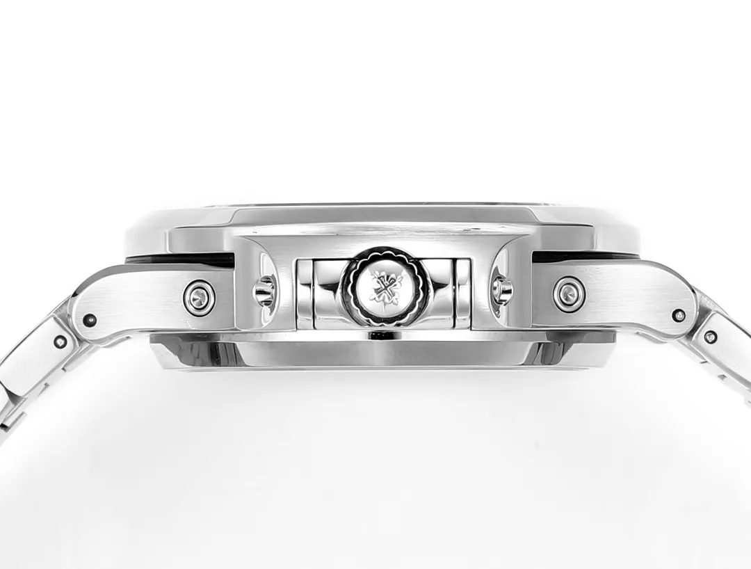 Patek Philippe ナUTILUS 5740/1G-001 シルバー 複雑時計 - 画像 (7)