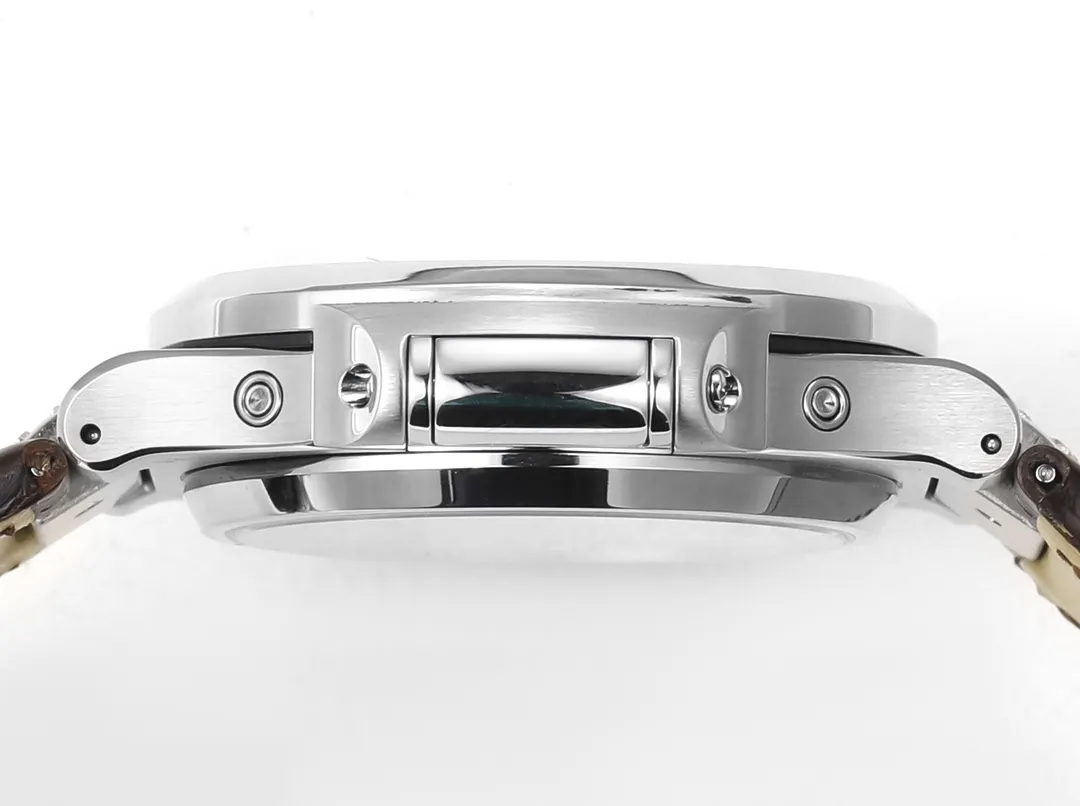 Patek Philippe Green Nautilus Watch - Image 8