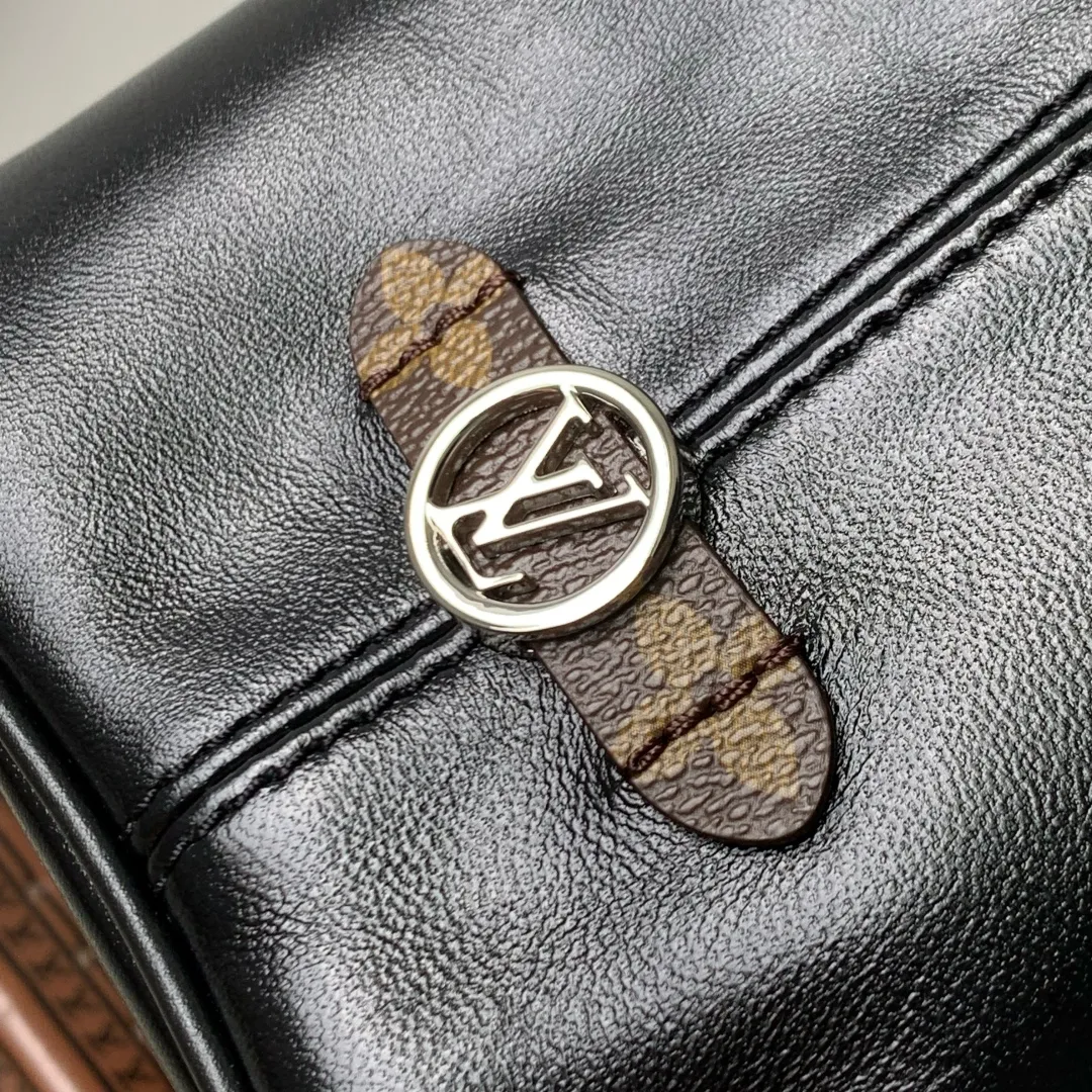 Louis Vuitton LV Vibe ブラック バケットバッグ - 画像 (7)