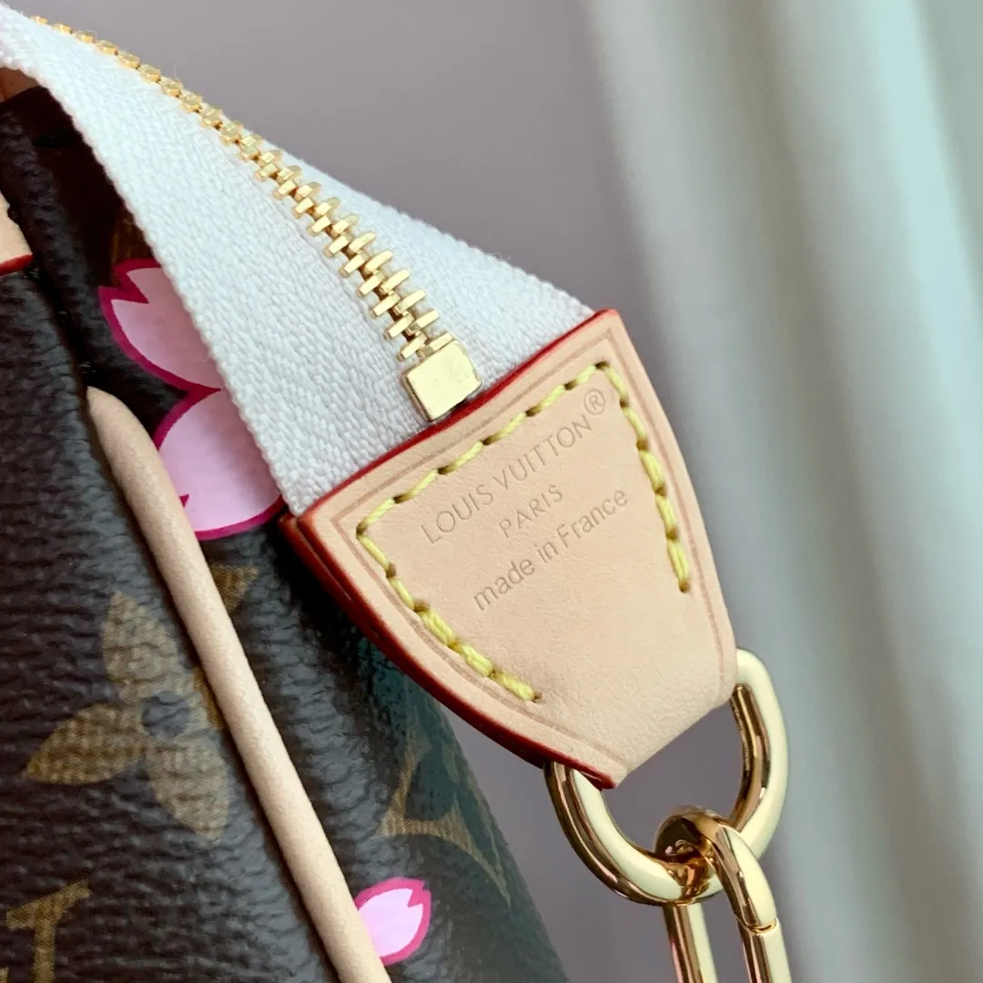 Louis Vuitton ピンク Cherry Blossom クラッチバッグ - 画像 (8)