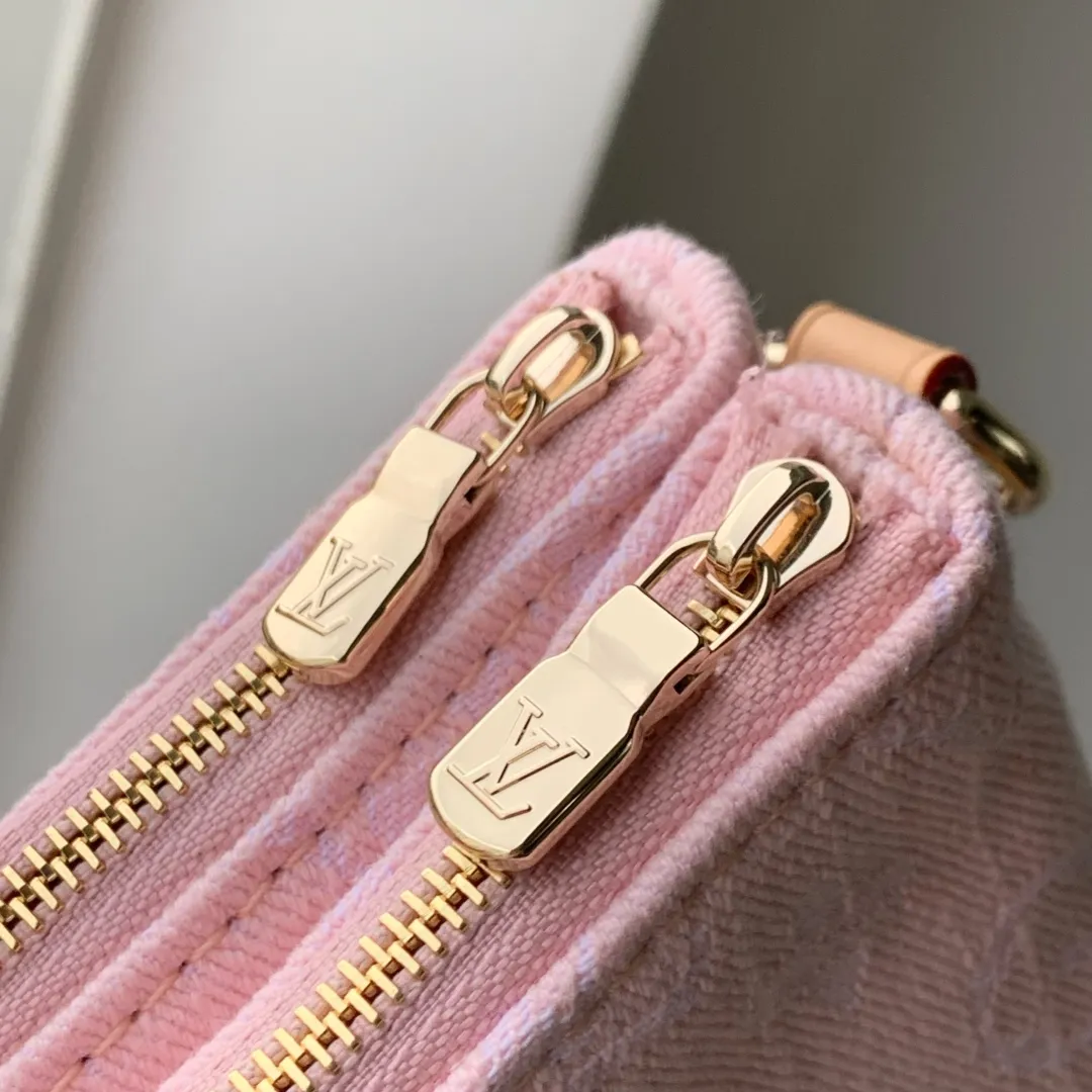 LOUIS VUITTON Liv Pochette ピンク デニムバッグ - 画像 (8)