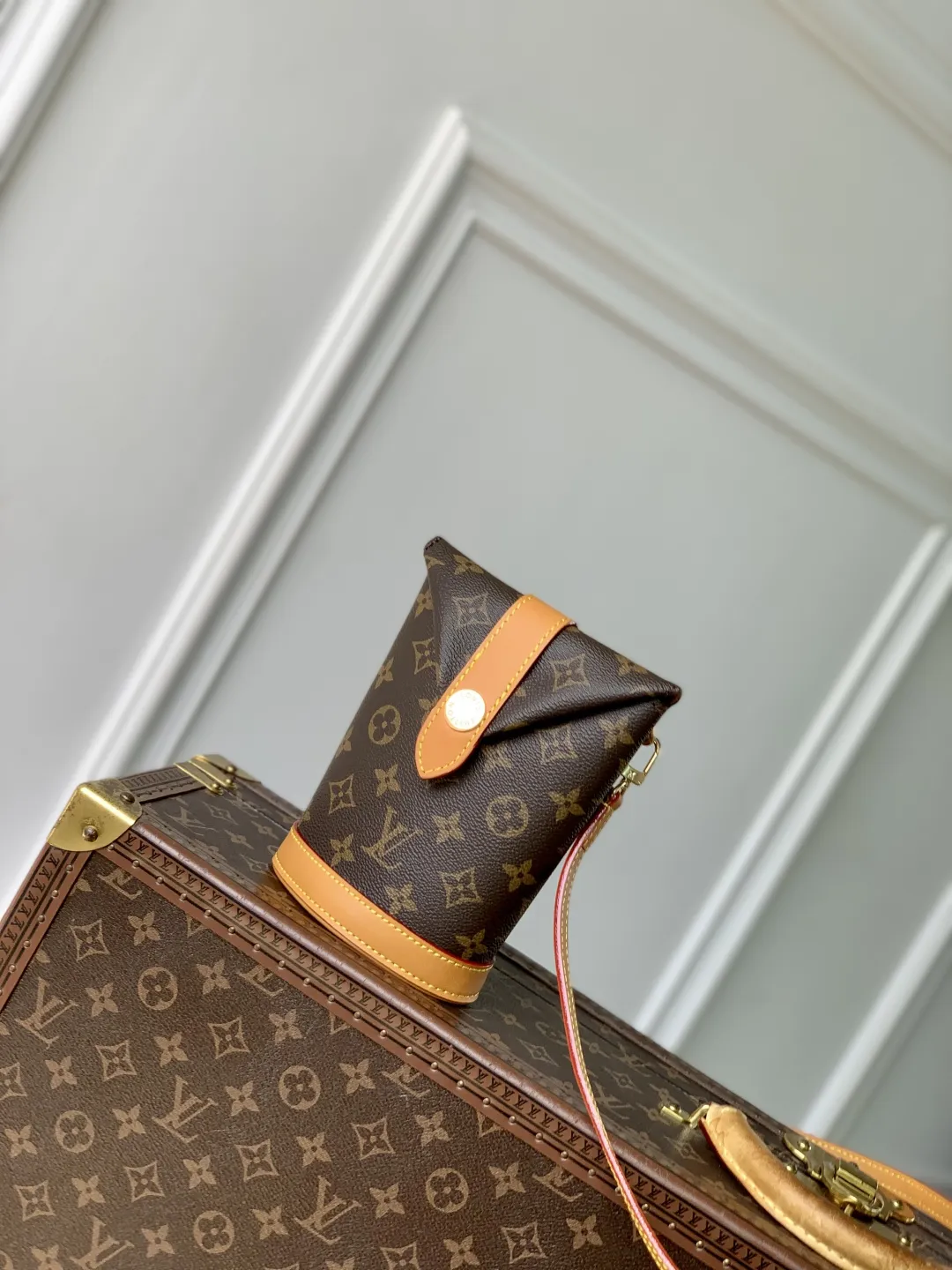 Louis Vuitton Envelope Pouch ブラウン ショルダーバッグ - 画像 (3)