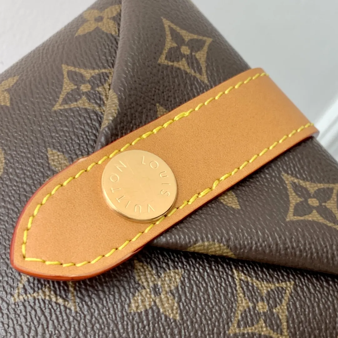 Louis Vuitton Envelope Pouch ブラウン ショルダーバッグ - 画像 (6)