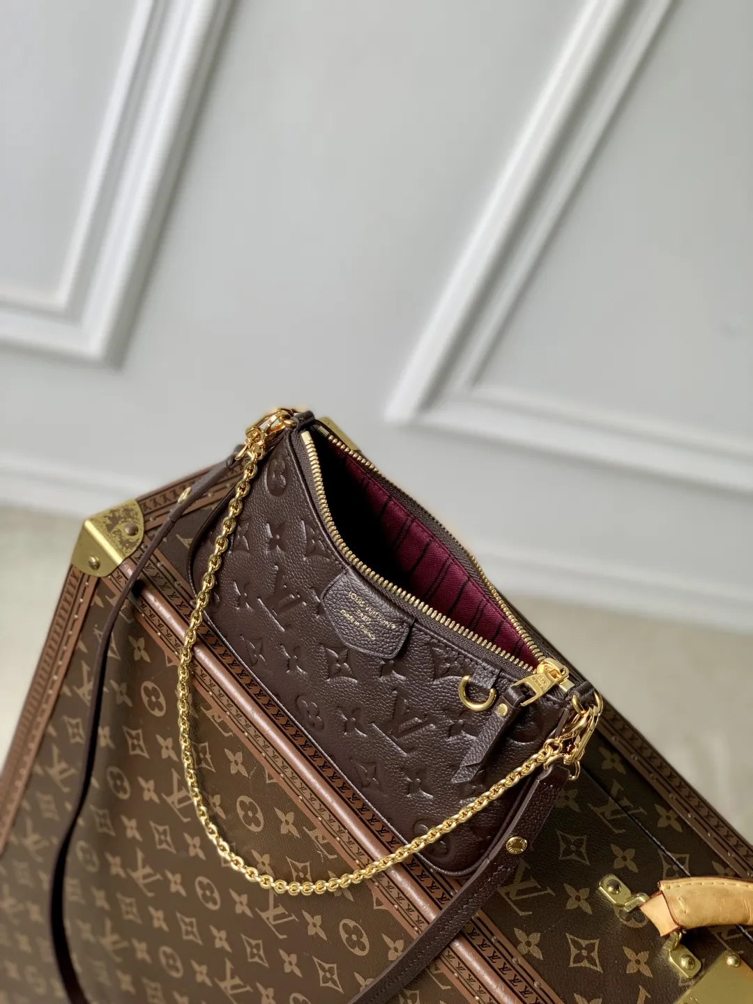 Louis Vuitton チョコレート Easy Pouch - 画像 (10)