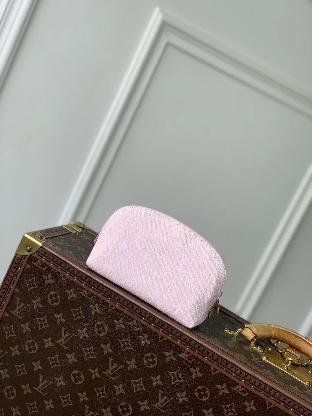 Louis Vuitton ピンク Monogram Denim 化粧ポーチ - 画像 (4)