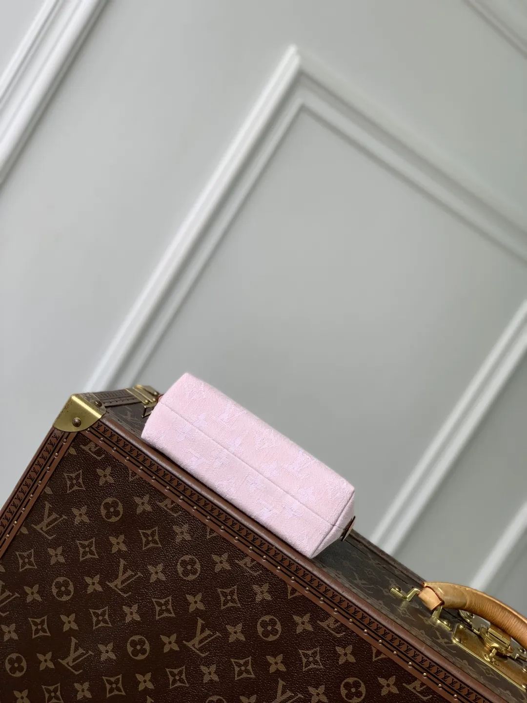 Louis Vuitton ピンク Monogram Denim 化粧ポーチ - 画像 (5)