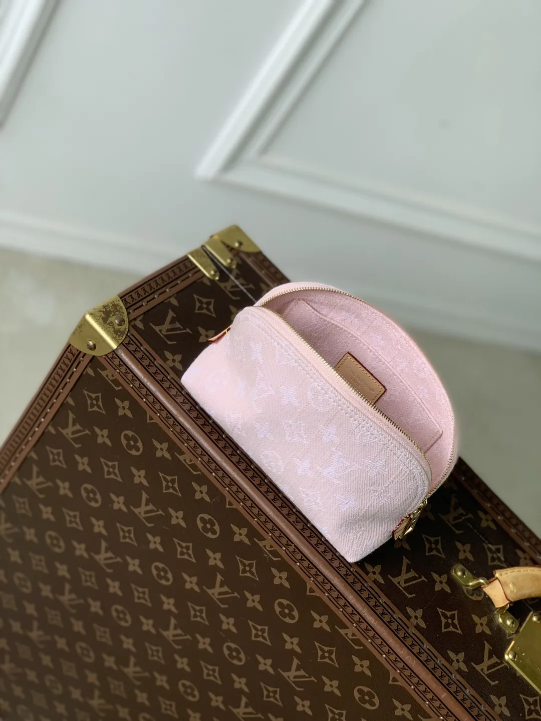 Louis Vuitton ピンク Monogram Denim 化粧ポーチ - 画像 (10)