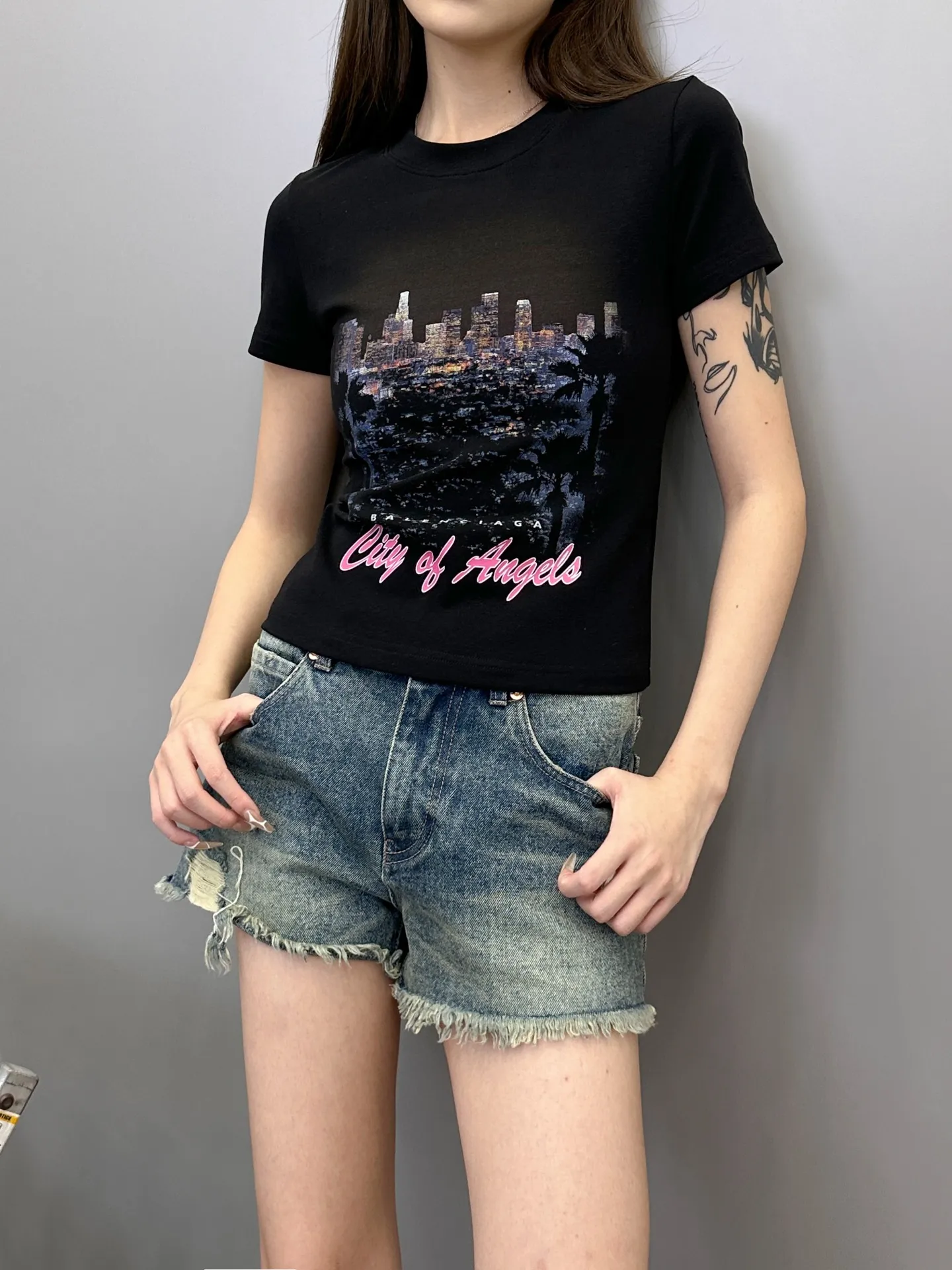 パリ新作黒半袖TシャツプリントSMLサイズ