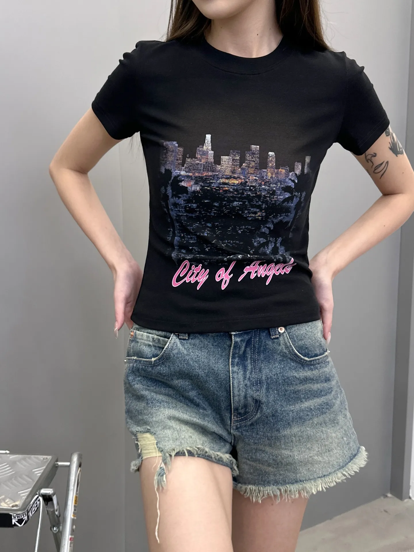 パリ新作黒半袖TシャツプリントSMLサイズ - 画像 (6)