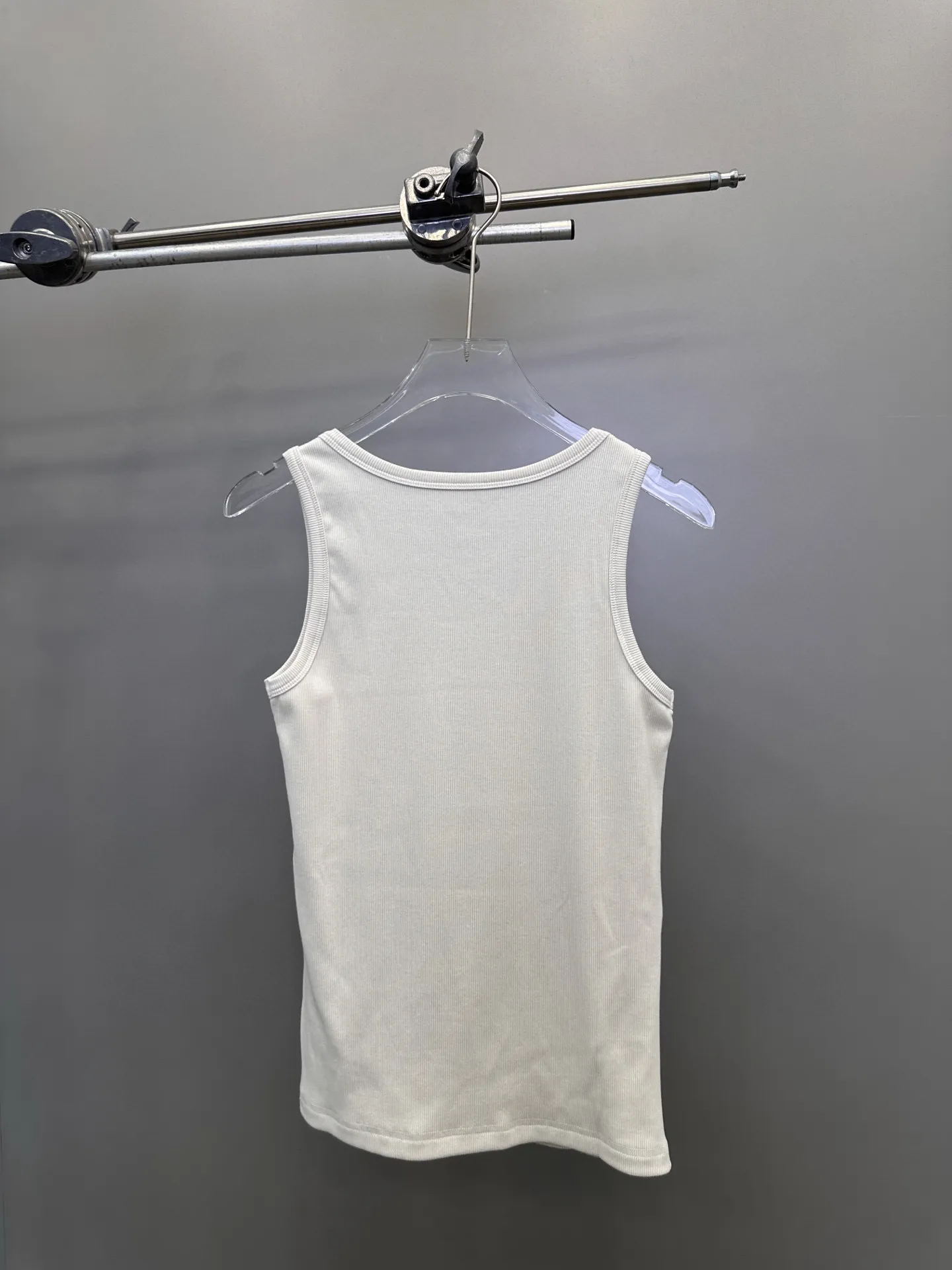 パリ新作ベスト白ウォッシュ加工プリント - 画像 (9)