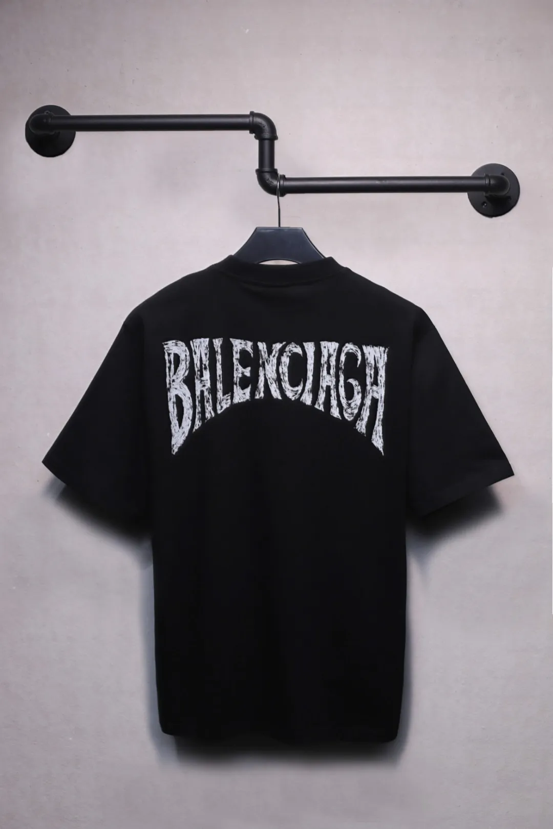 BALENCIAGA新作黒プリント半袖Tシャツ - 画像 (3)