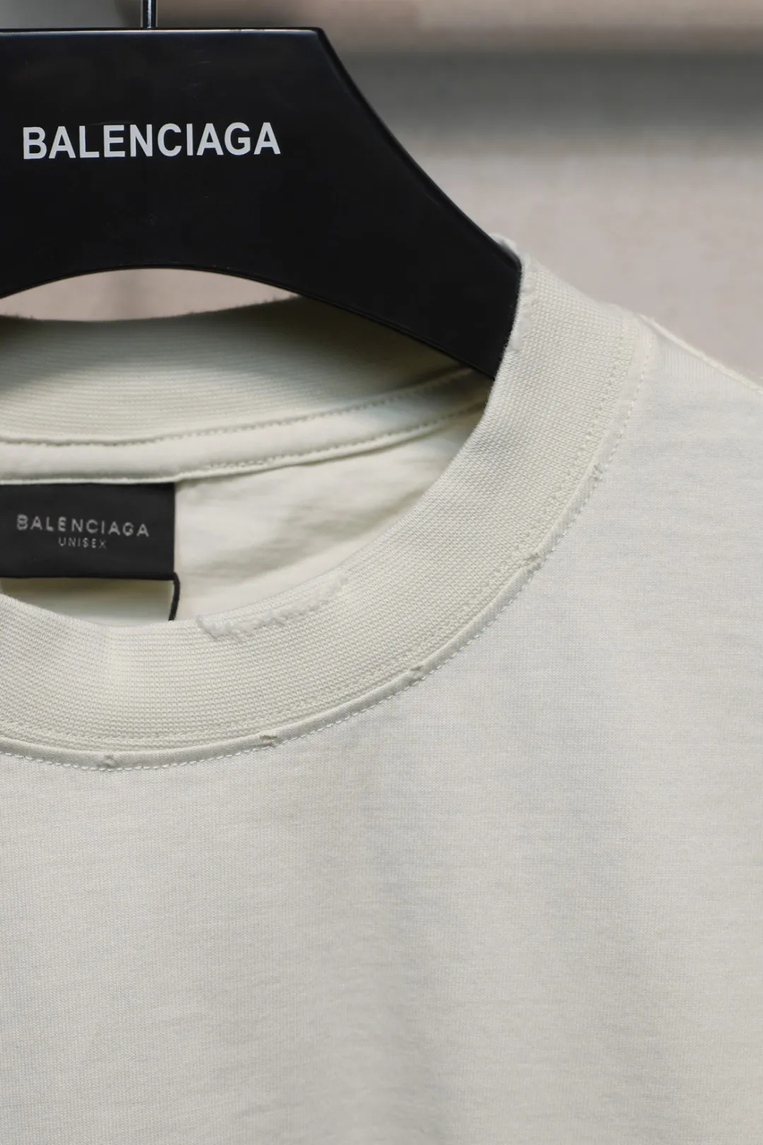 BALENCIAGA ホワイト ミラーロゴTシャツ - 画像 (5)