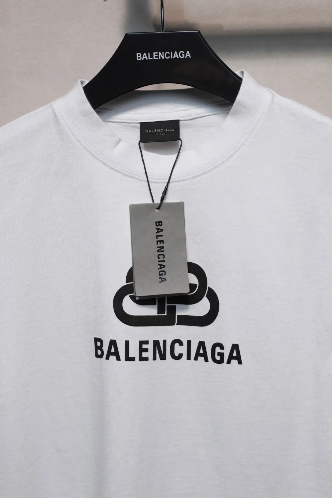 BALENCIAGA 白アルファベット半袖Tシャツ新作 - 画像 (7)