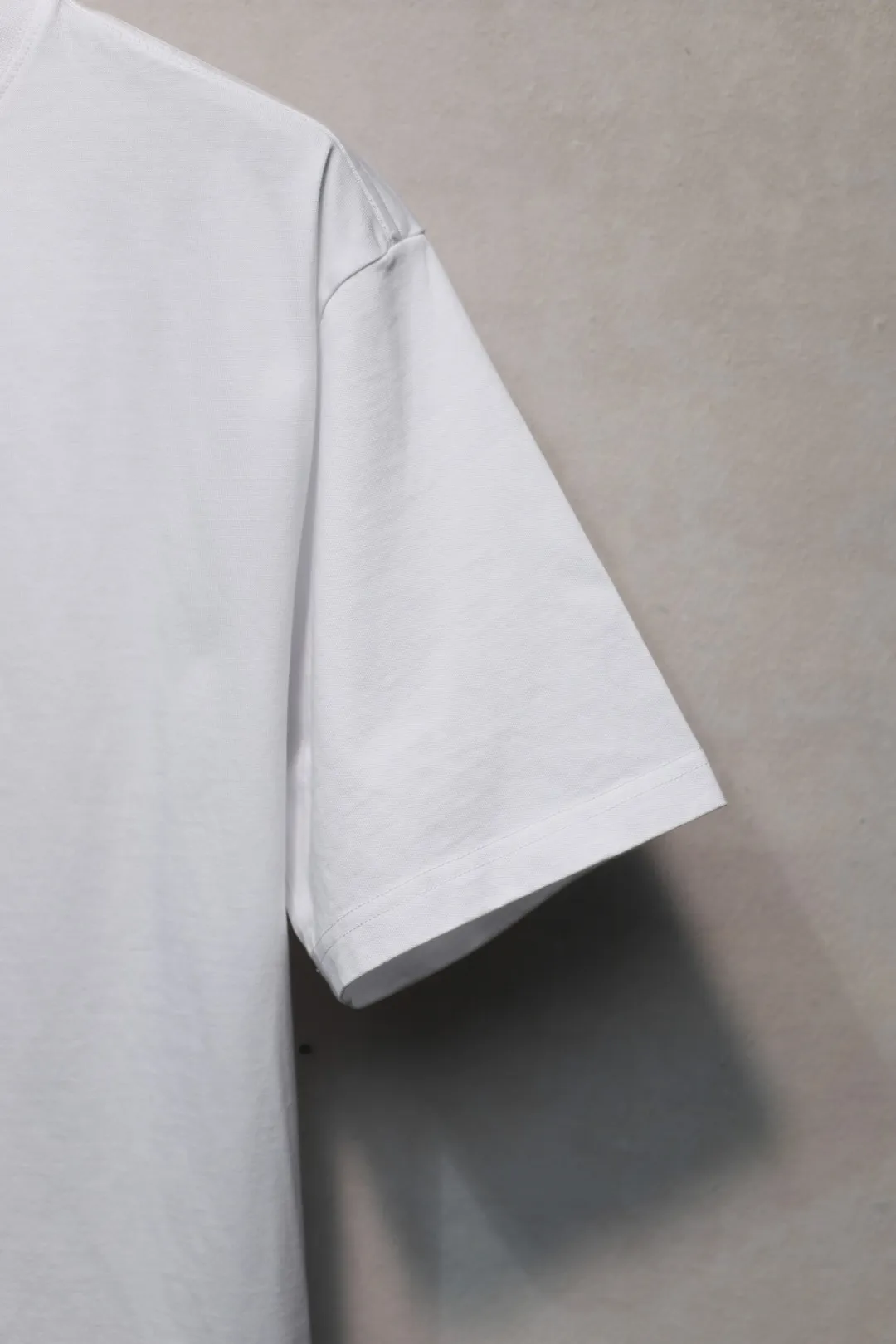 BALENCIAGA 白アルファベット半袖Tシャツ新作 - 画像 (8)