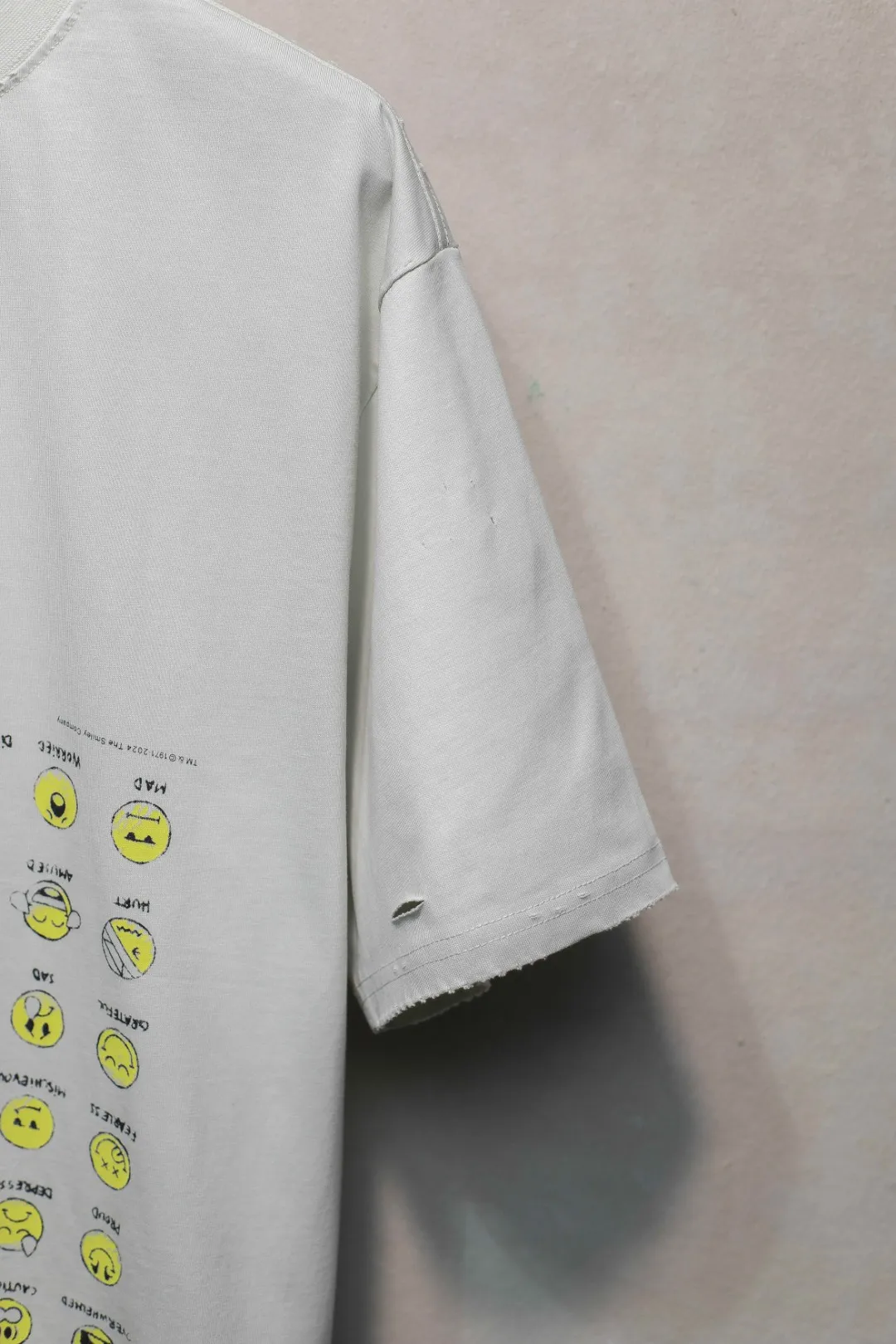 BALENCIAGA 白 笑顔プリントTシャツ - 画像 (8)