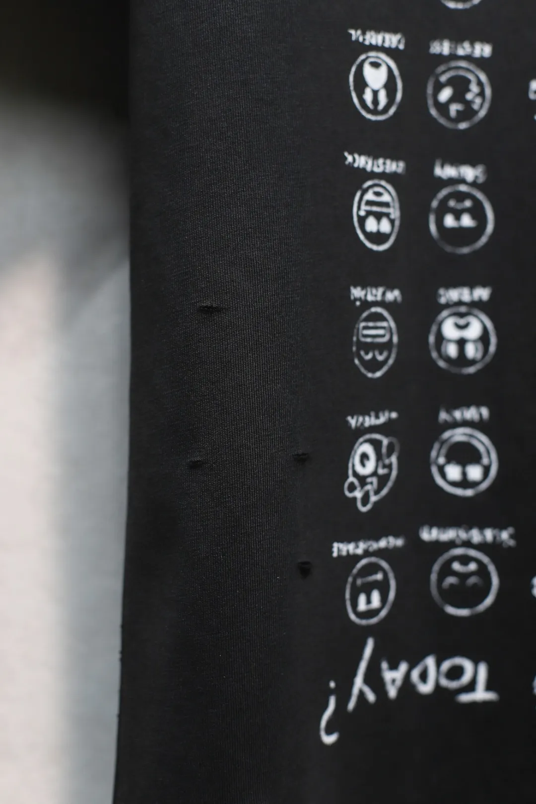 BALENCIAGA黒笑顔プリントTシャツ特価 - 画像 (9)