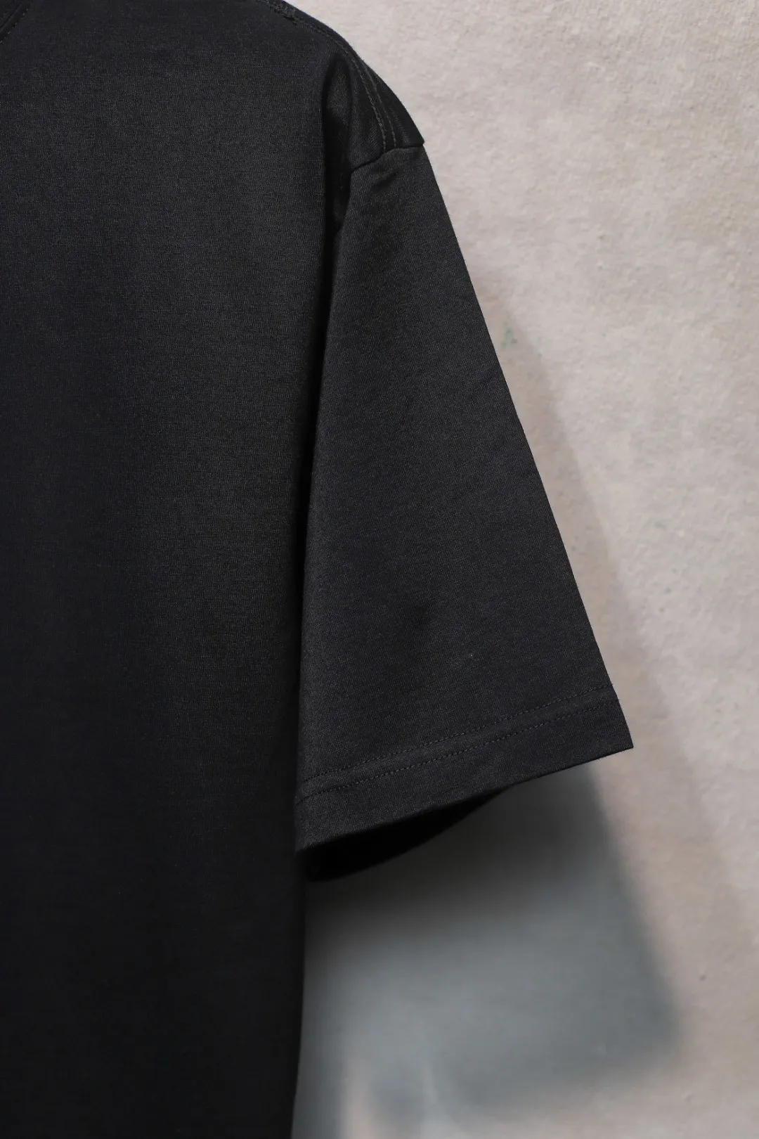 BALENCIAGA 黒 ロゴTシャツ 24ss新作 - 画像 (8)