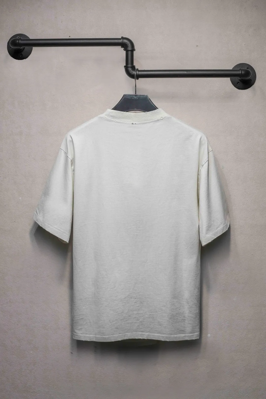 BALENCIAGA ホワイト 520WI-FIプリントTシャツ - 画像 (3)