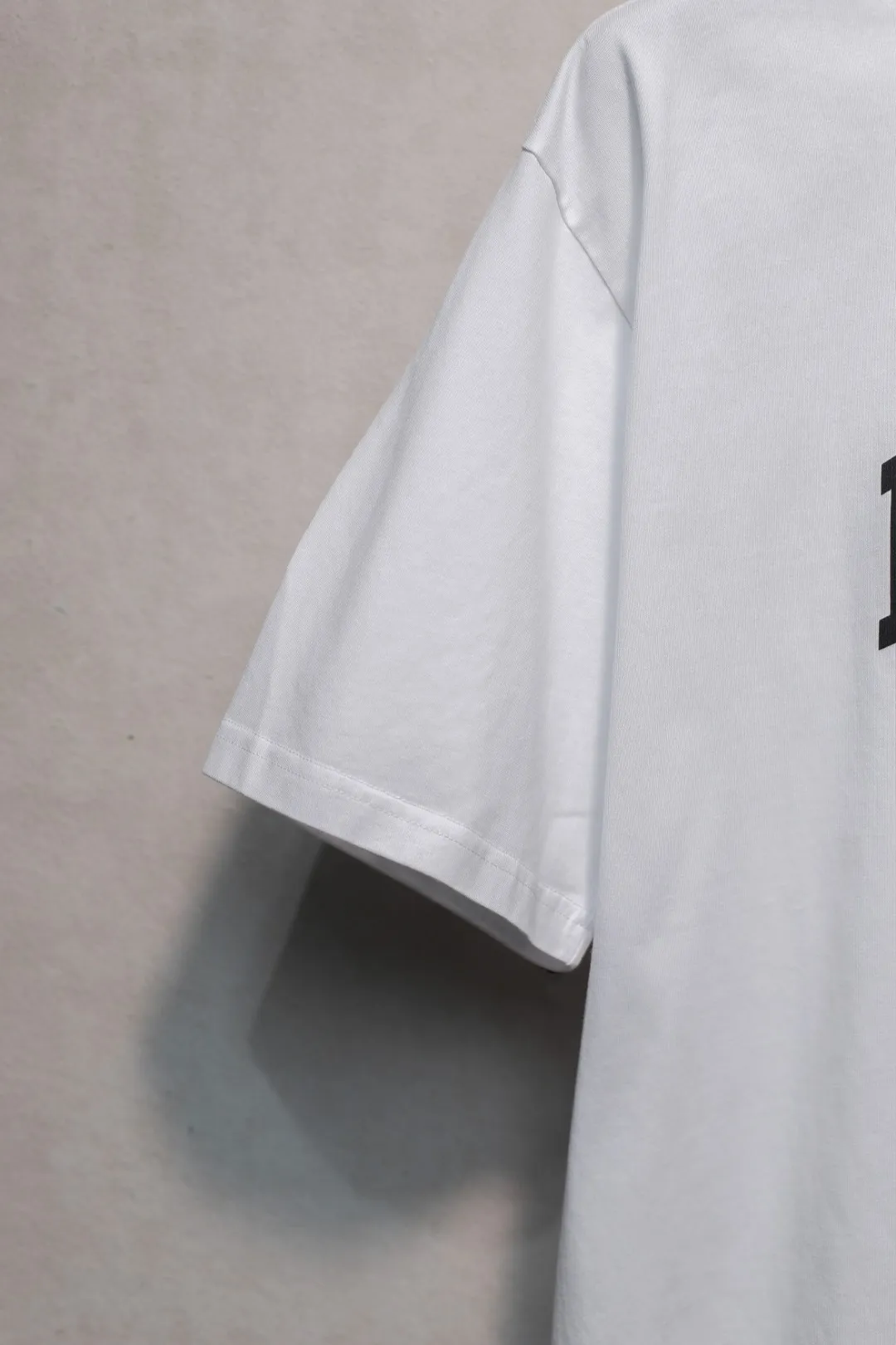 BALENCIAGA パリ白Tシャツ - 画像 (6)