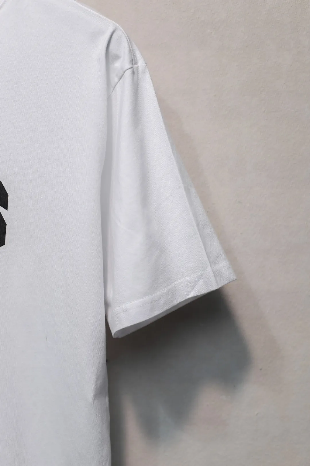 BALENCIAGA パリ白Tシャツ - 画像 (8)