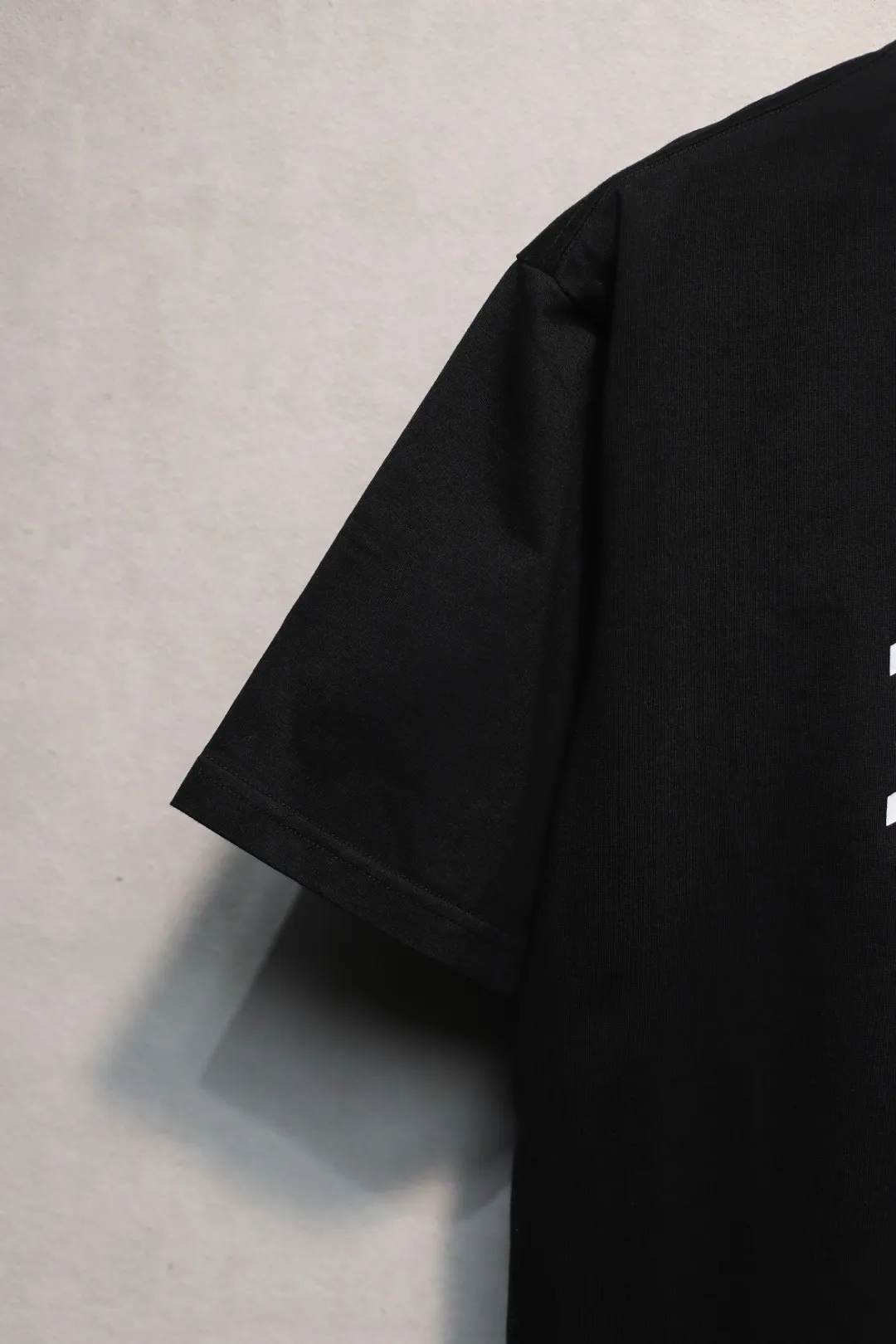 BALENCIAGA パリ黒Tシャツワイドスタイル - 画像 (6)