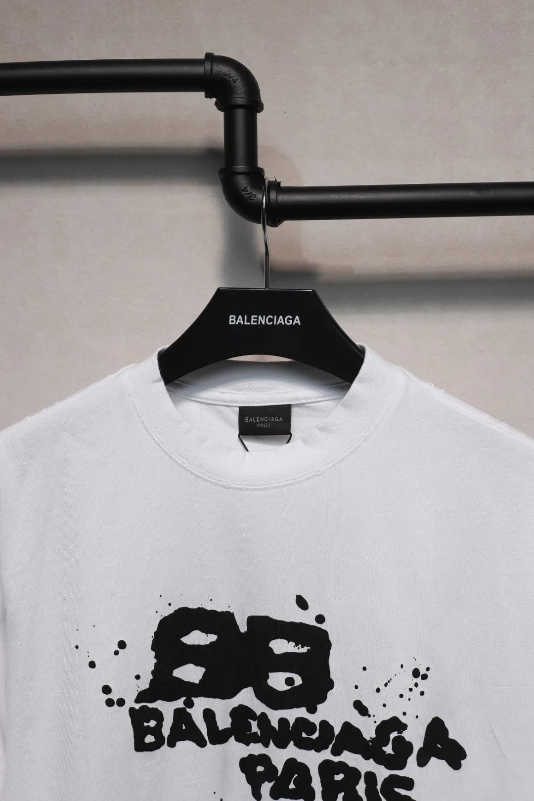 BALENCIAGA新作黒プリント半袖Tシャツ - 画像 (4)