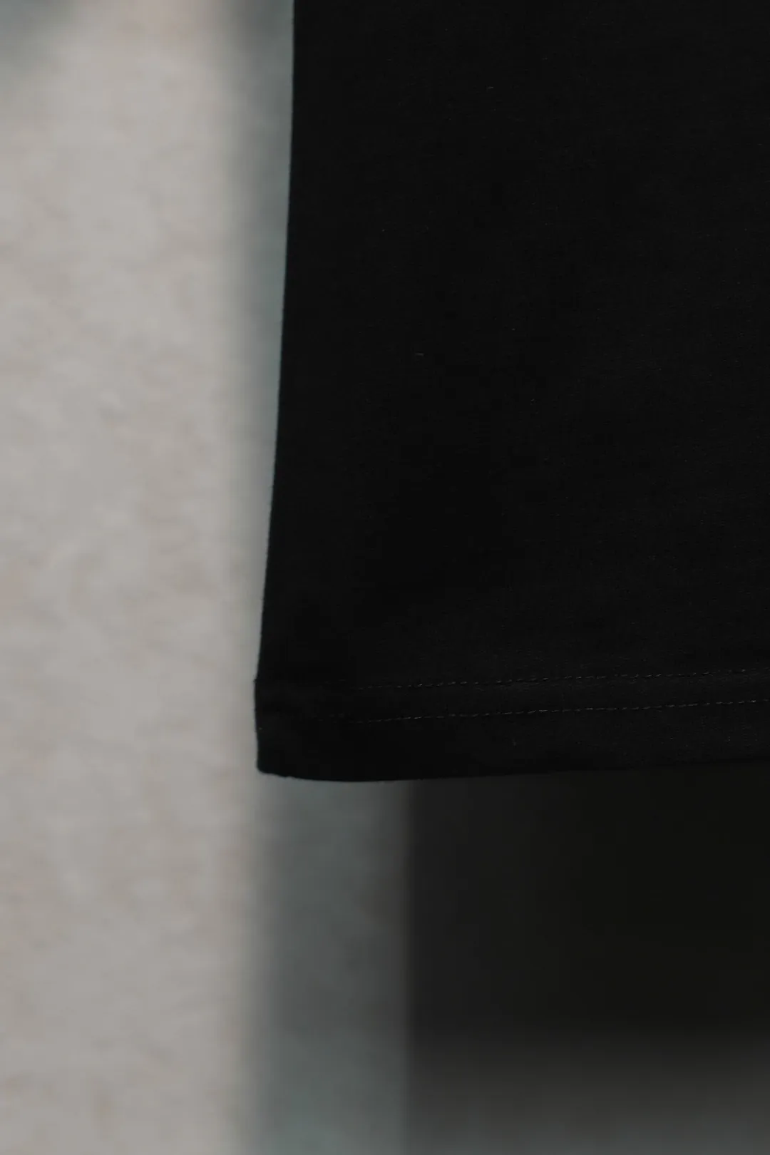 BALENCIAGA 黒 重ねロゴTシャツ 23ss - 画像 (10)